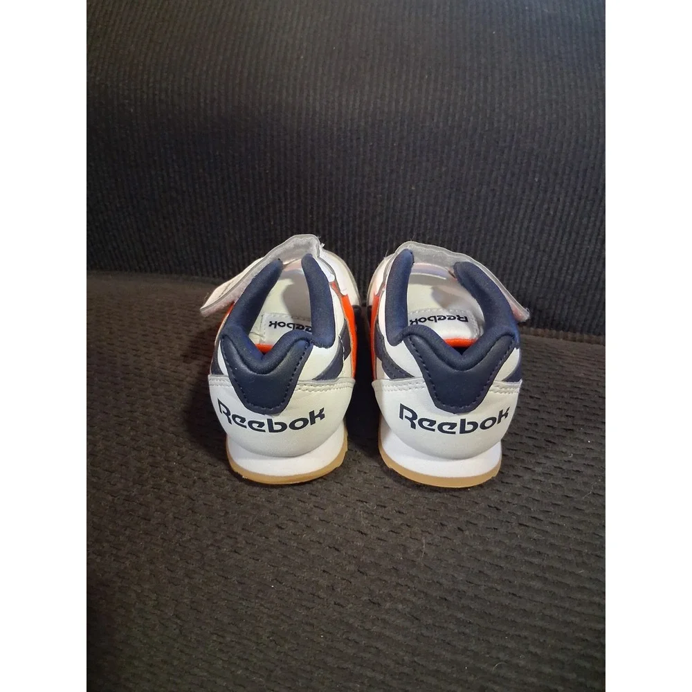 Reebok Classics Toddler Size 5 Vintage Retro Hook Loop Strap Vector Gum Sole Lug